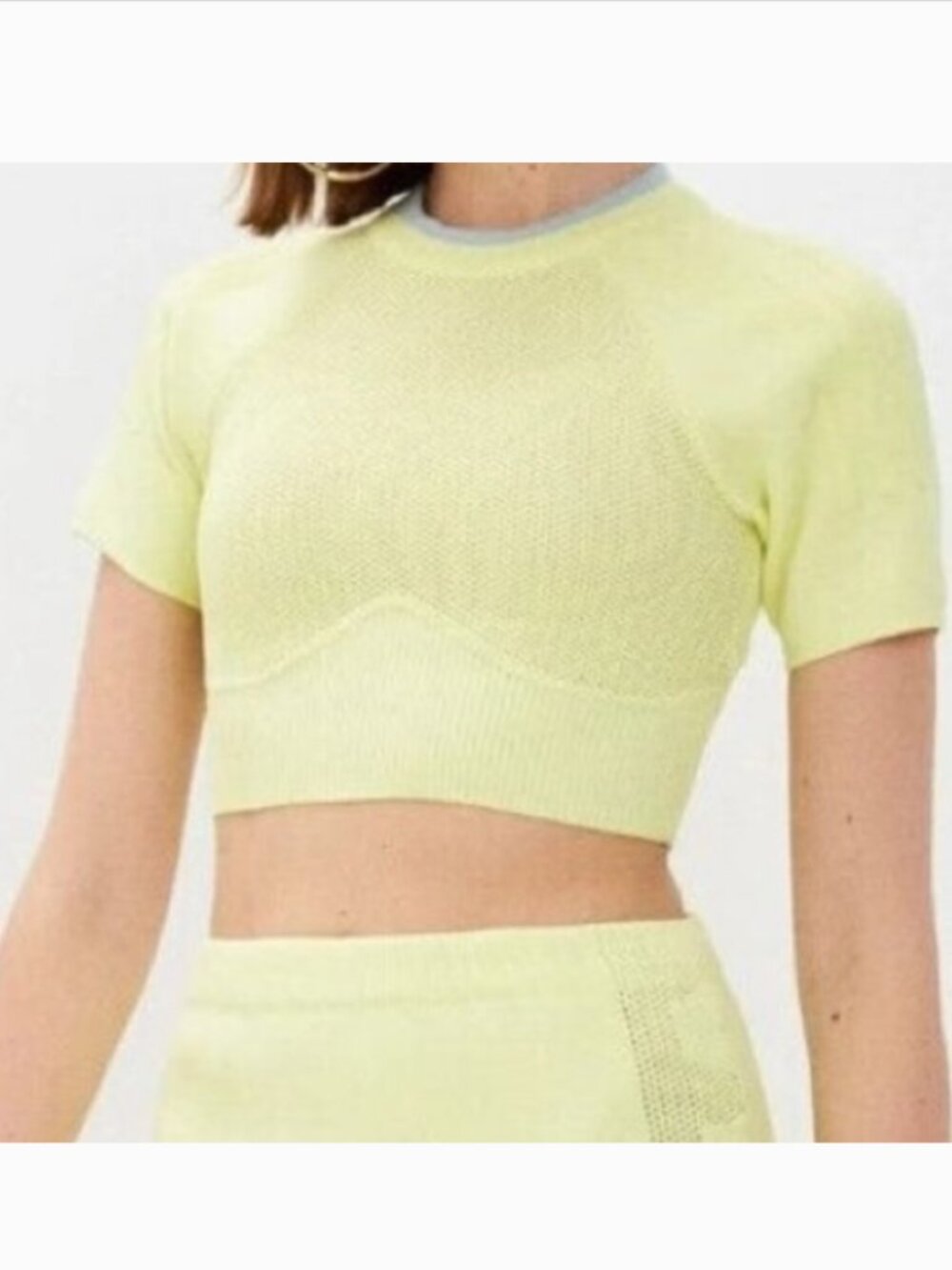 IVY PARK x Adidas Knit Short Sleeve Fitted Crop Top - Womens XS